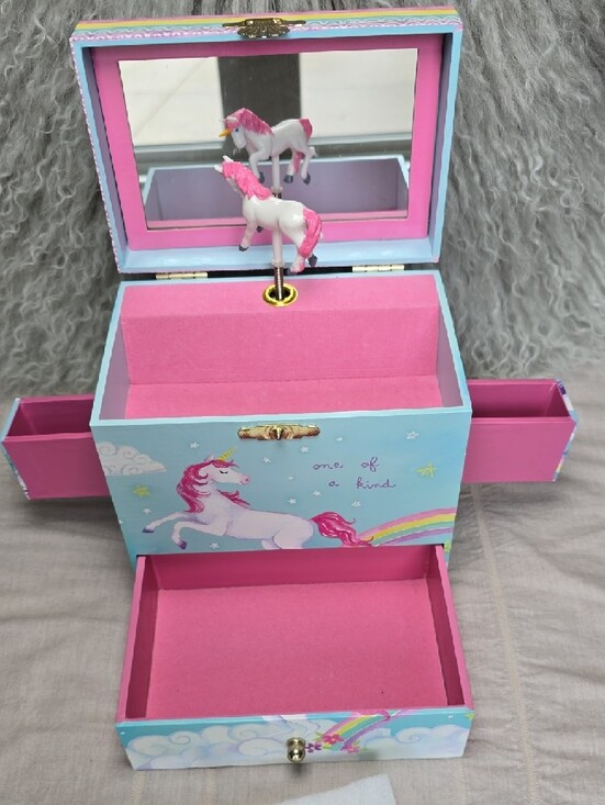Jewelkeeper Other - 'One of a Kind' Unicorn Jewelry Box - Pastel Blue & Pink